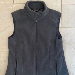 Eddie Bauer straumann group women’s large gray vest